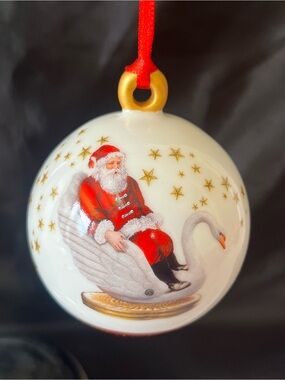 Villeroy & Boch Annual Christmas Edition Porcelain Ornament Year Edition 2024